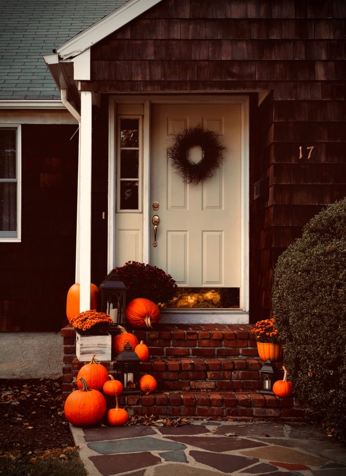 How to Decorate Your Porch for Fall